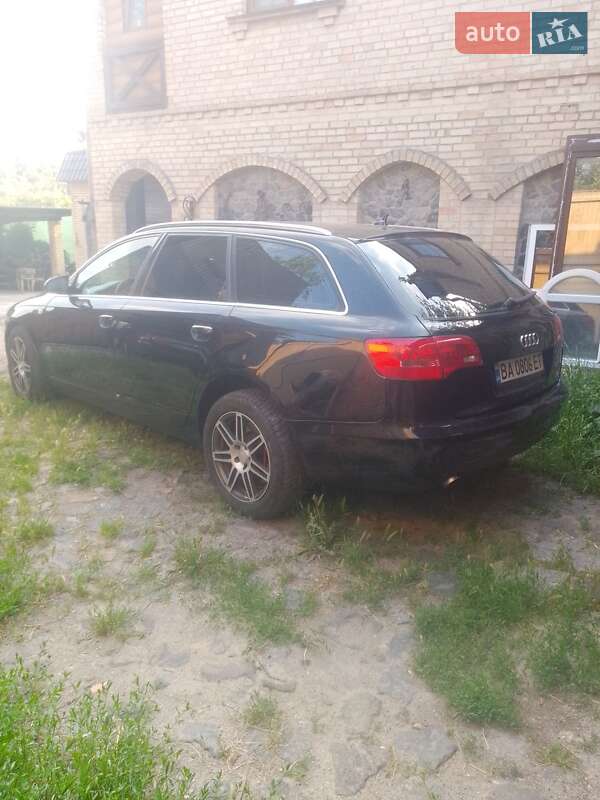 Универсал Audi A6 2006 в Киеве