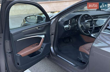 Седан Audi A6 2020 в 