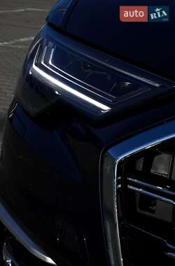 Седан Audi A6 2018 в 