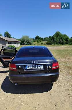 Седан Audi A6 2004 в 