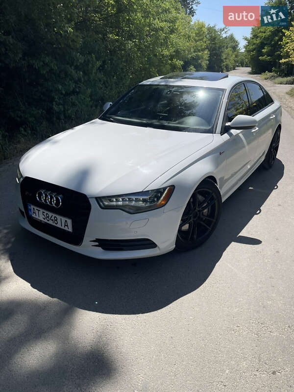 Седан Audi A6 2013 в Чернівцях