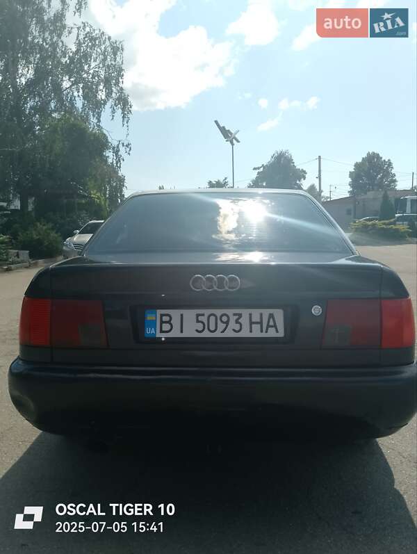 Седан Audi A6 1995 в Кременчуці