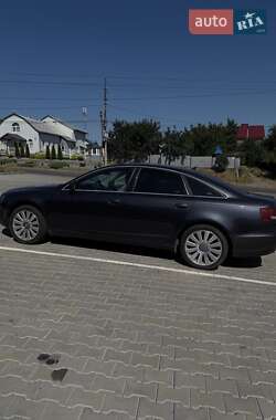 Седан Audi A6 2004 в 