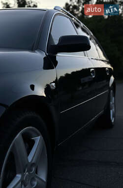 Универсал Audi A6 2004 в 