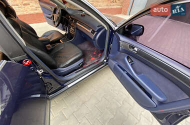 Седан Audi A6 1998 в 