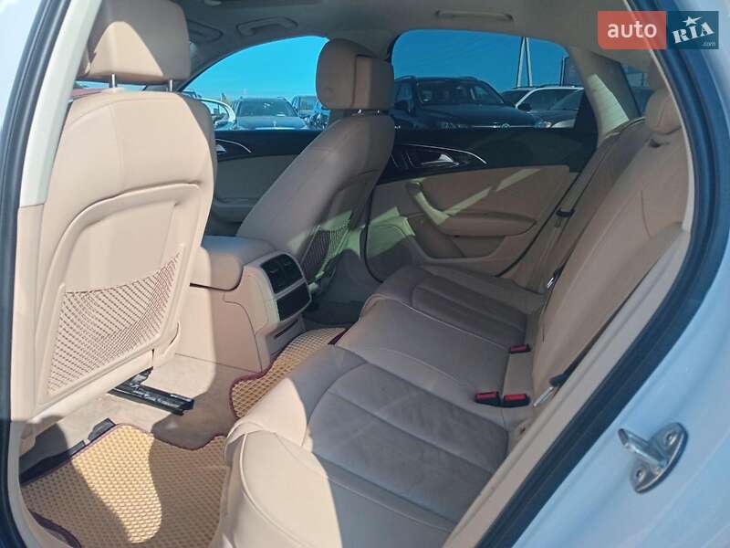 Седан Audi A6 2014 в Львове
