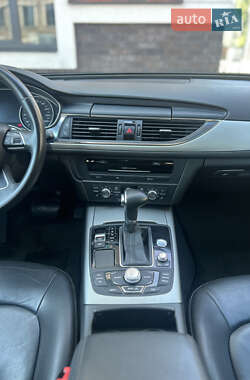 Седан Audi A6 2013 в 