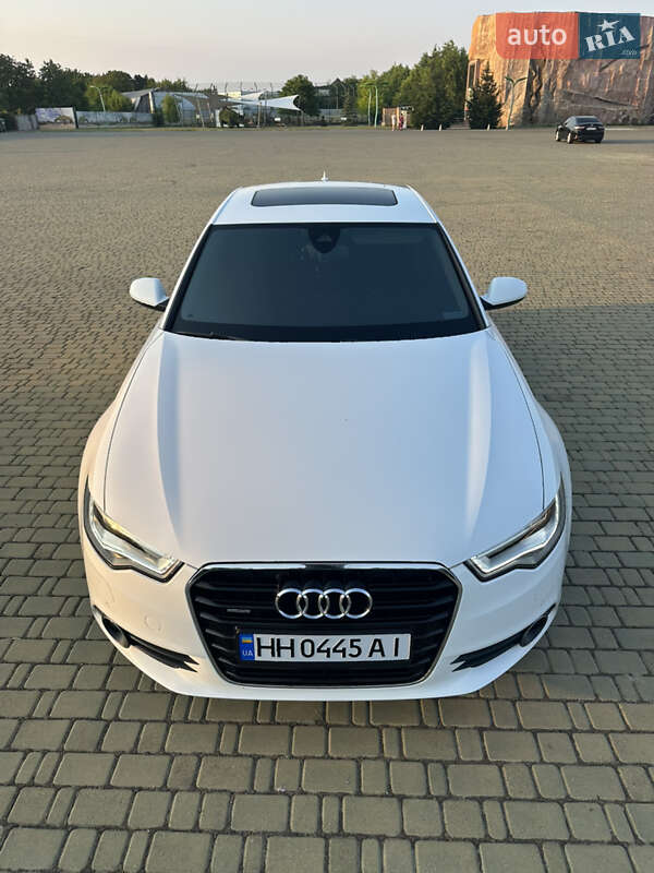 Седан Audi A6 2014 в Одессе