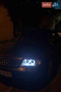 Седан Audi A6 1998 в 