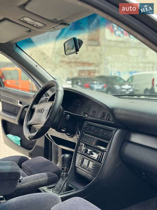 Седан Audi A6 1996 в Тернополе