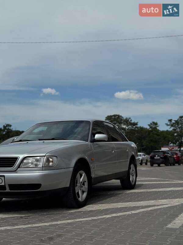 Седан Audi A6 1996 в Тернополе
