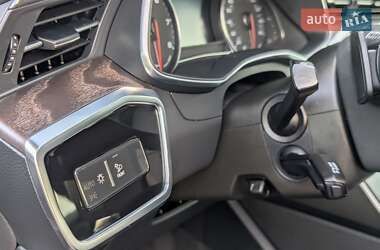 Седан Audi A6 2019 в 