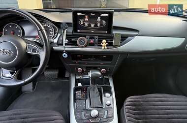 Седан Audi A6 2013 в 