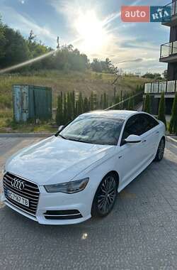 Седан Audi A6 2015 в 