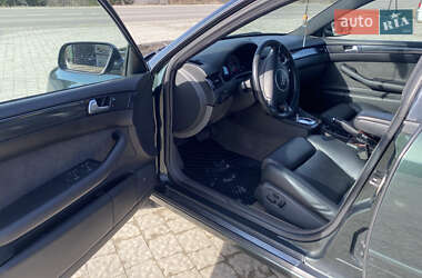 Седан Audi A6 2002 в 