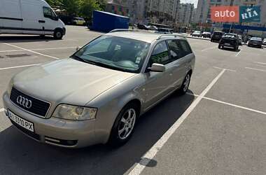 Универсал Audi A6 2004 в Вишневом