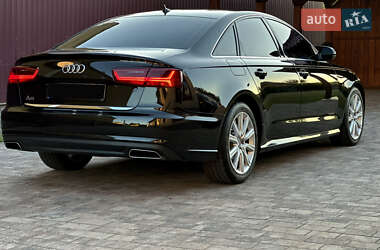 Седан Audi A6 2015 в 