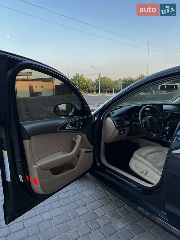 Седан Audi A6 2014 в Киеве