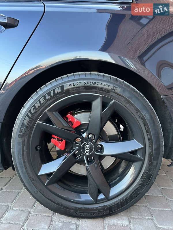 Седан Audi A6 2014 в Киеве