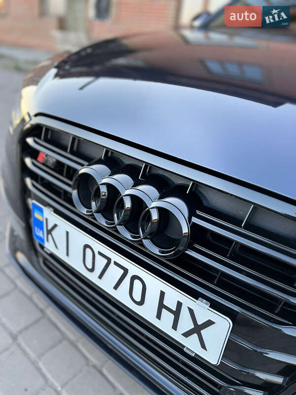 Седан Audi A6 2014 в Киеве