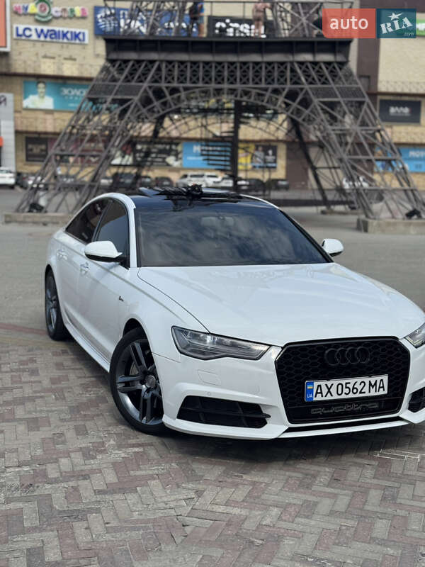 Седан Audi A6 2016 в 