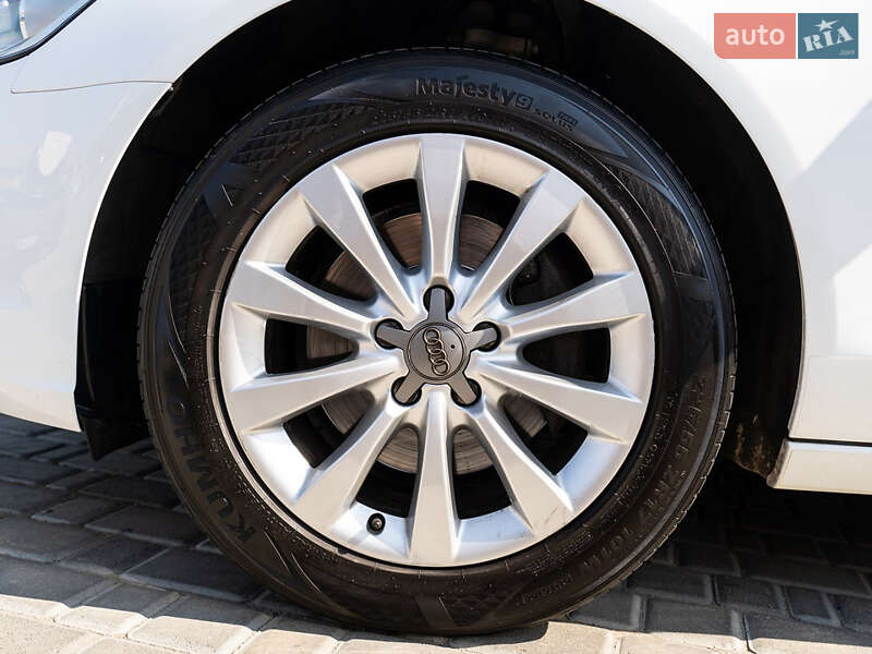 Седан Audi A6 2014 в Одесі
