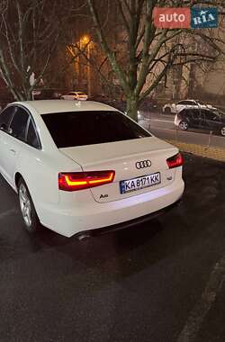 Седан Audi A6 2012 в 