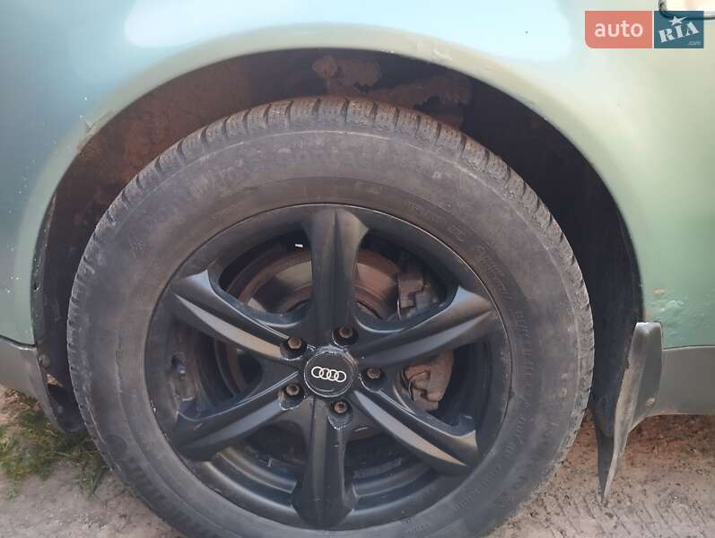Седан Audi A6 2000 в Глухове
