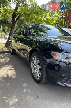 Седан Audi A6 2014 в 