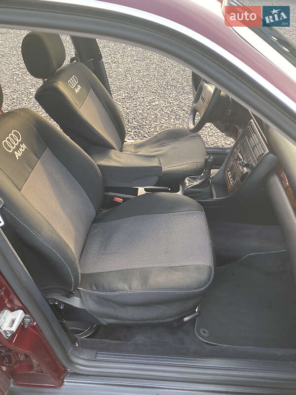 Седан Audi A6 1996 в Луцьку