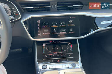 Седан Audi A6 2025 в 