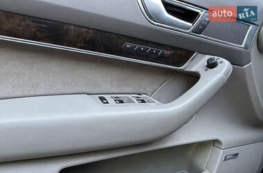 Седан Audi A6 2004 в 