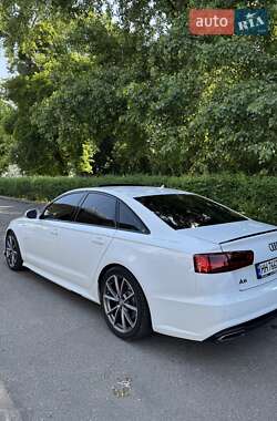 Седан Audi A6 2015 в 