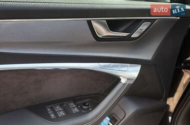 Седан Audi A6 2018 в 