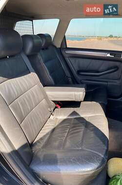 Універсал Audi A6 2002 в 