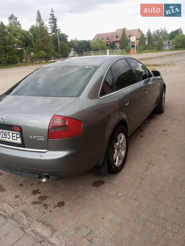 Седан Audi A6 2002 в Долине