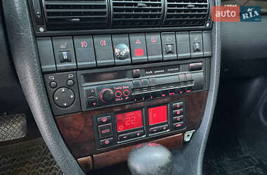 Седан Audi A6 1997 в 