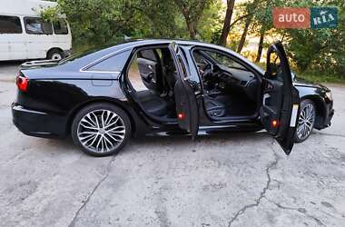 Седан Audi A6 2017 в 