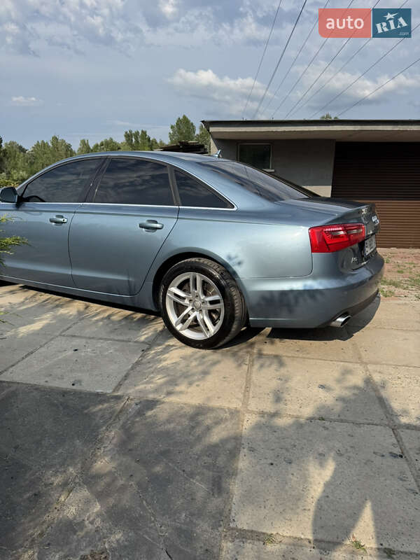 Седан Audi A6 2011 в Киеве