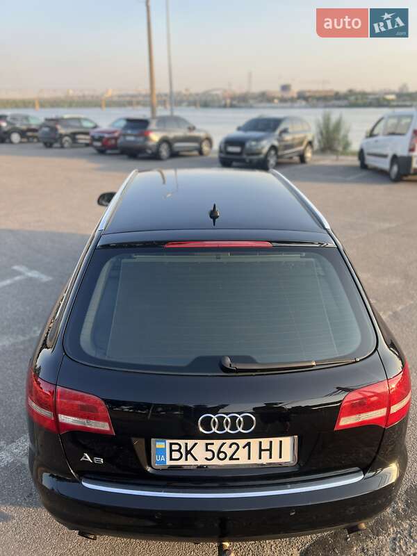 Универсал Audi A6 2009 в Киеве