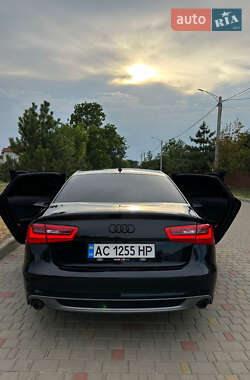 Седан Audi A6 2012 в 