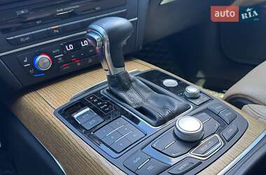 Седан Audi A6 2011 в 