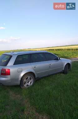 Универсал Audi A6 2001 в 