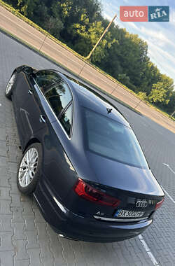 Седан Audi A6 2015 в 