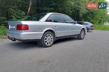 Седан Audi A6 1996 в 