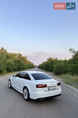 Седан Audi A6 2015 в 
