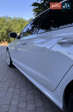 Седан Audi A6 2015 в 