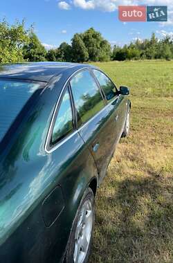 Седан Audi A6 2001 в 