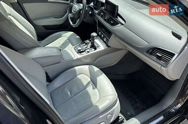 Седан Audi A6 2012 в 