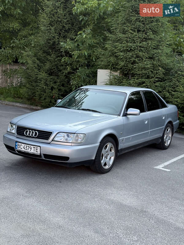 Седан Audi A6 1996 в Львове